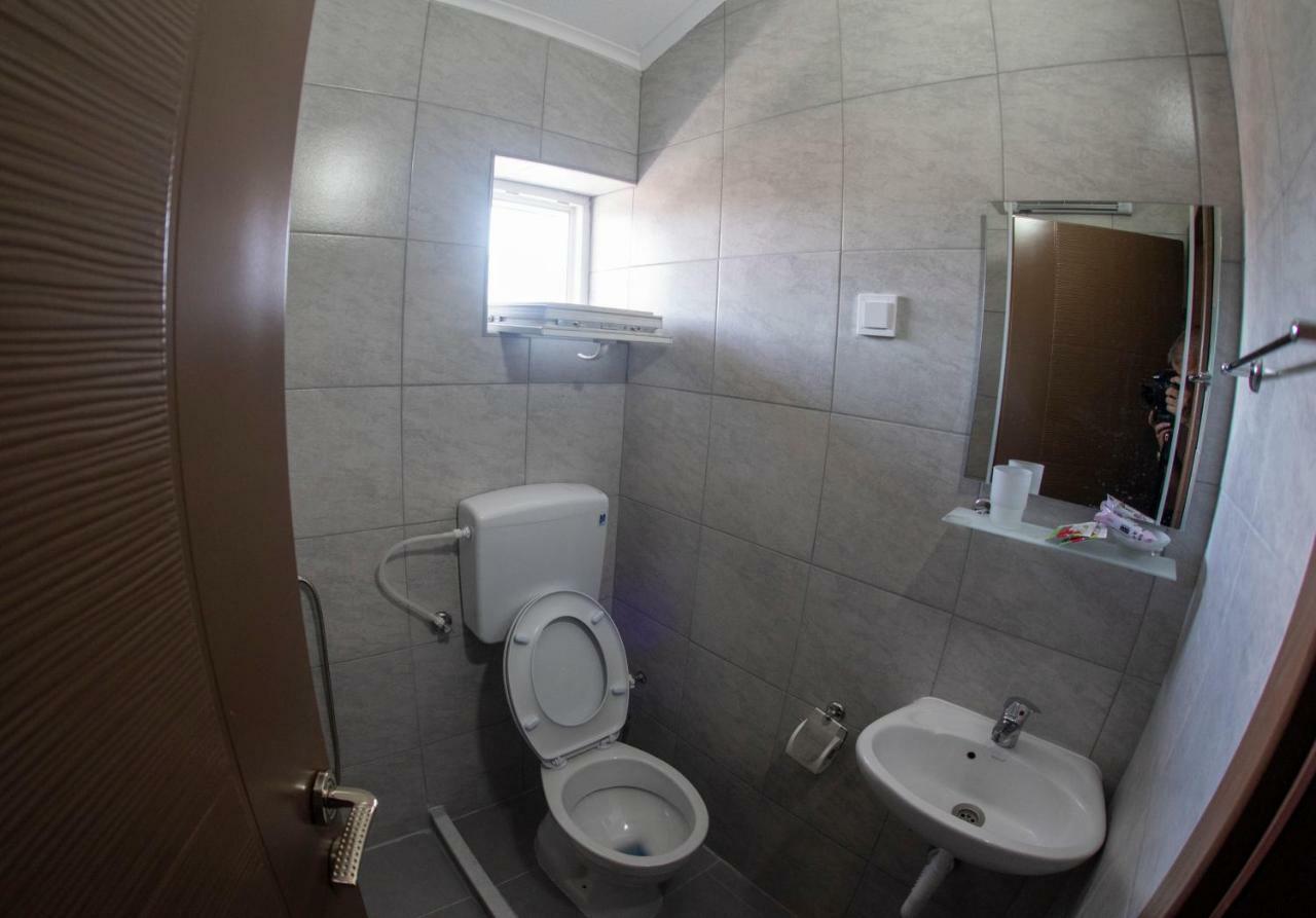 Dionis Rooms & Apartments Prilep Exterior photo